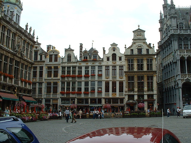 BRUSSELS MAIN SQUARE
